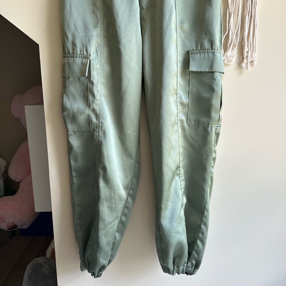 Stoosh Light Green High-Waisted Pants - Picture 4 of 9